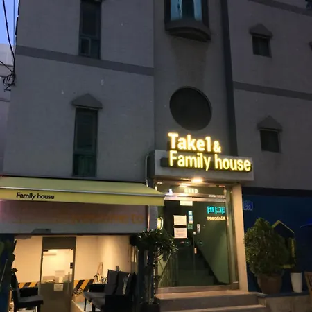 Take 1 Guesthouse Hongdae